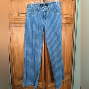 hollister low rise jeans 🤍